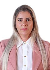 Foto oficial de Claudia Parreira