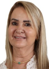 Foto oficial de Carlinda