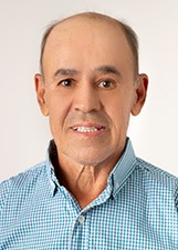 Foto oficial de Quinzinho